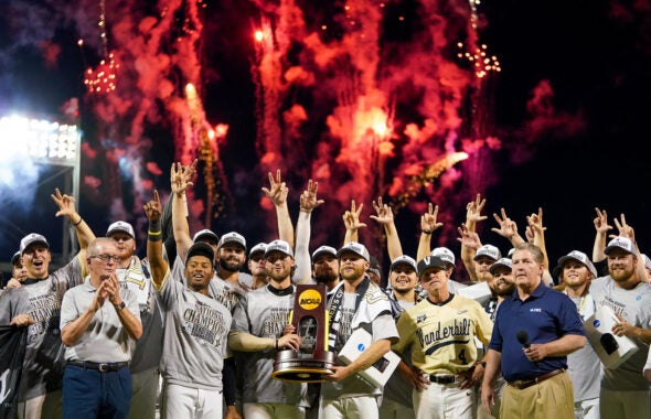 baseball-2019-national-champions-01