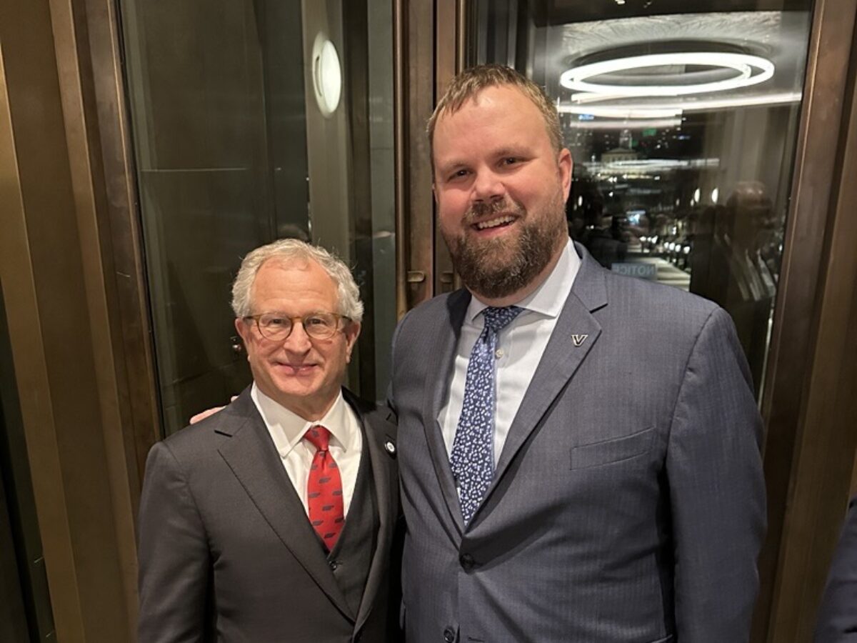 Assistant Vice Chancellor for State Government Relations Daniel Culbreath met with House Education Committee Chairman Mark White (R-Memphis) (Vanderbilt University)
